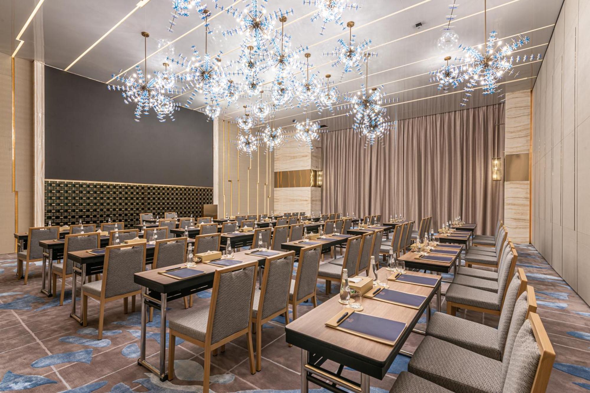 Narcissus The Royal Hotel Riadh Exterior foto The restaurant